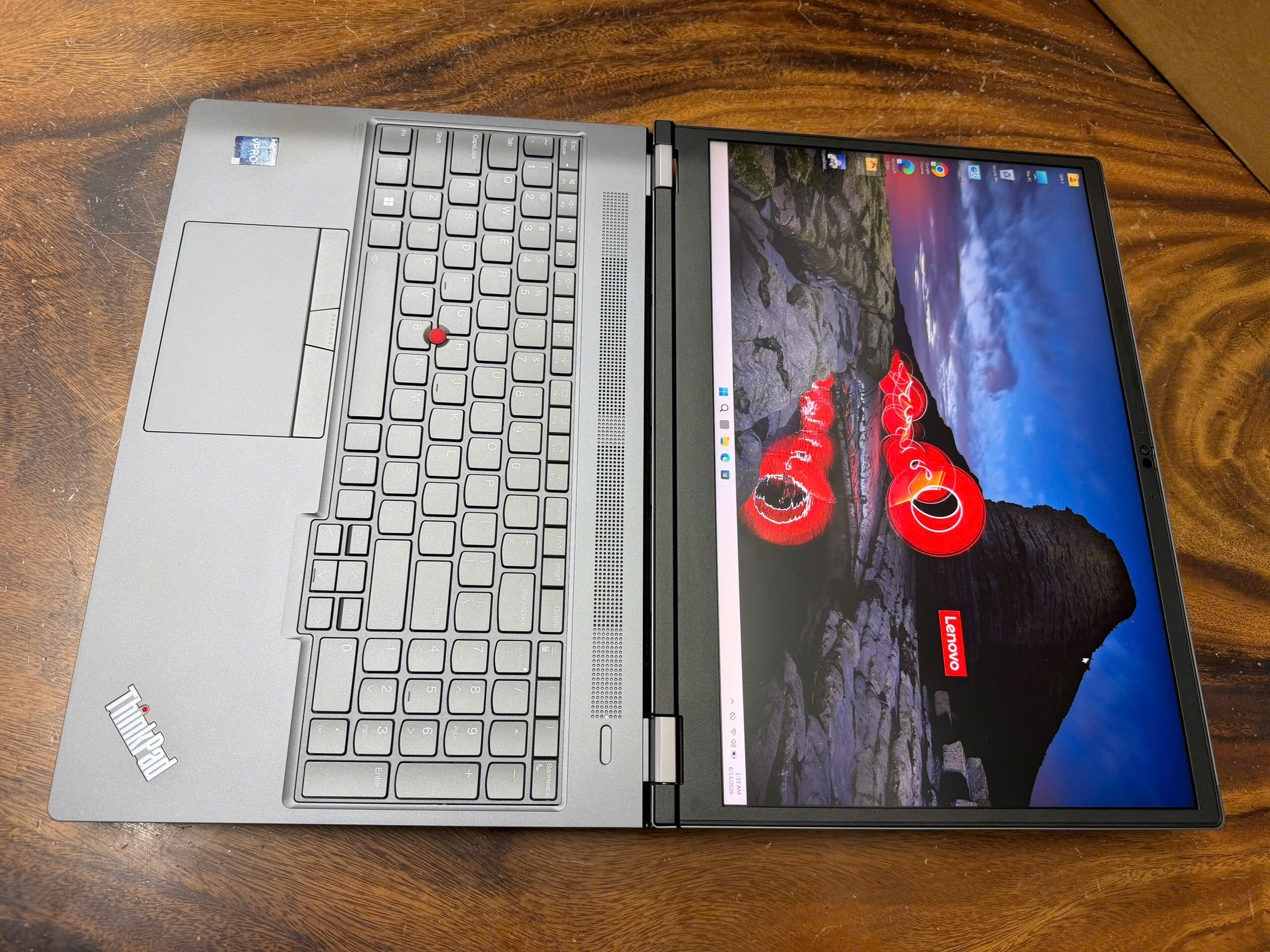Thinkpad P16 Gen 2 2 (5)