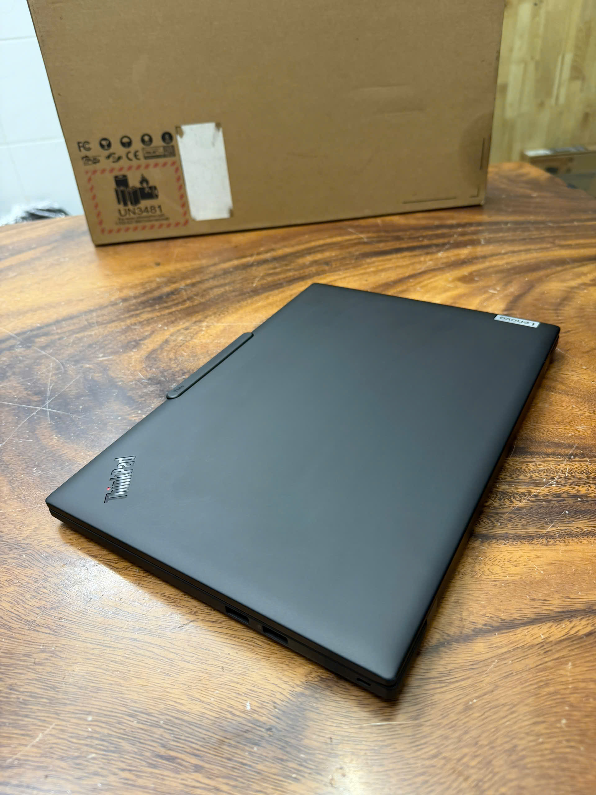 Thinkpad T14s Gen 6 Xelite (11)