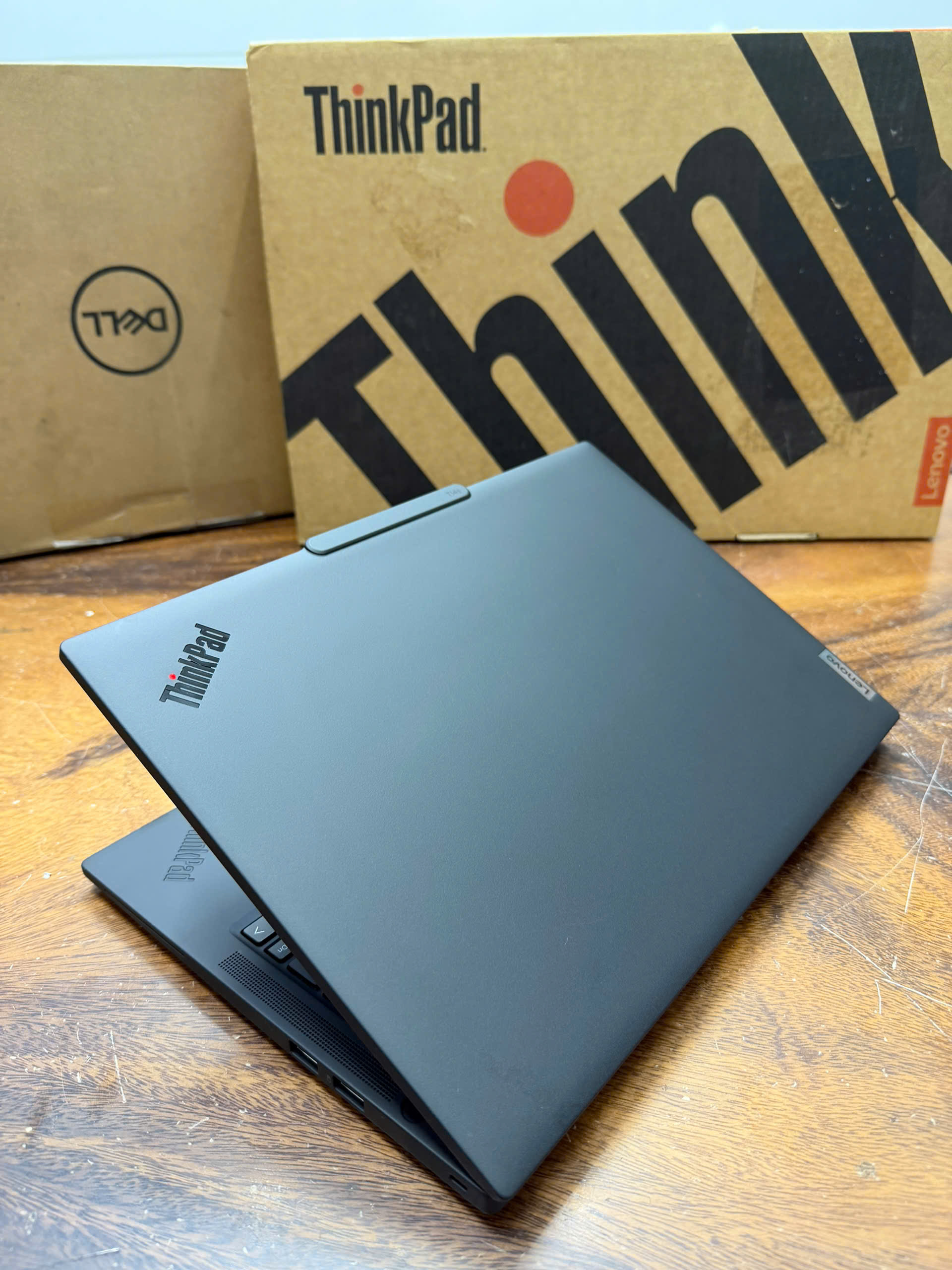 Thinkpad T14s Gen 6 Ultra 7 (3)