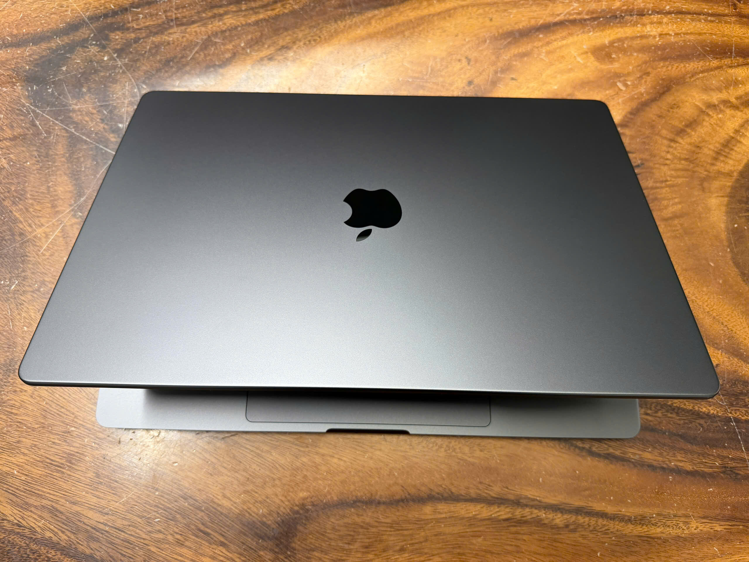 Macbook Pro 16 inch M4 Pro, 48G, 512G, 16inch, mdm, new