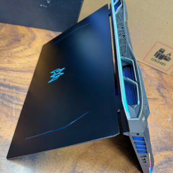 Acer Predator PH517-52, core i7 11800H, 32G, ssd 1T, RTX 3080.