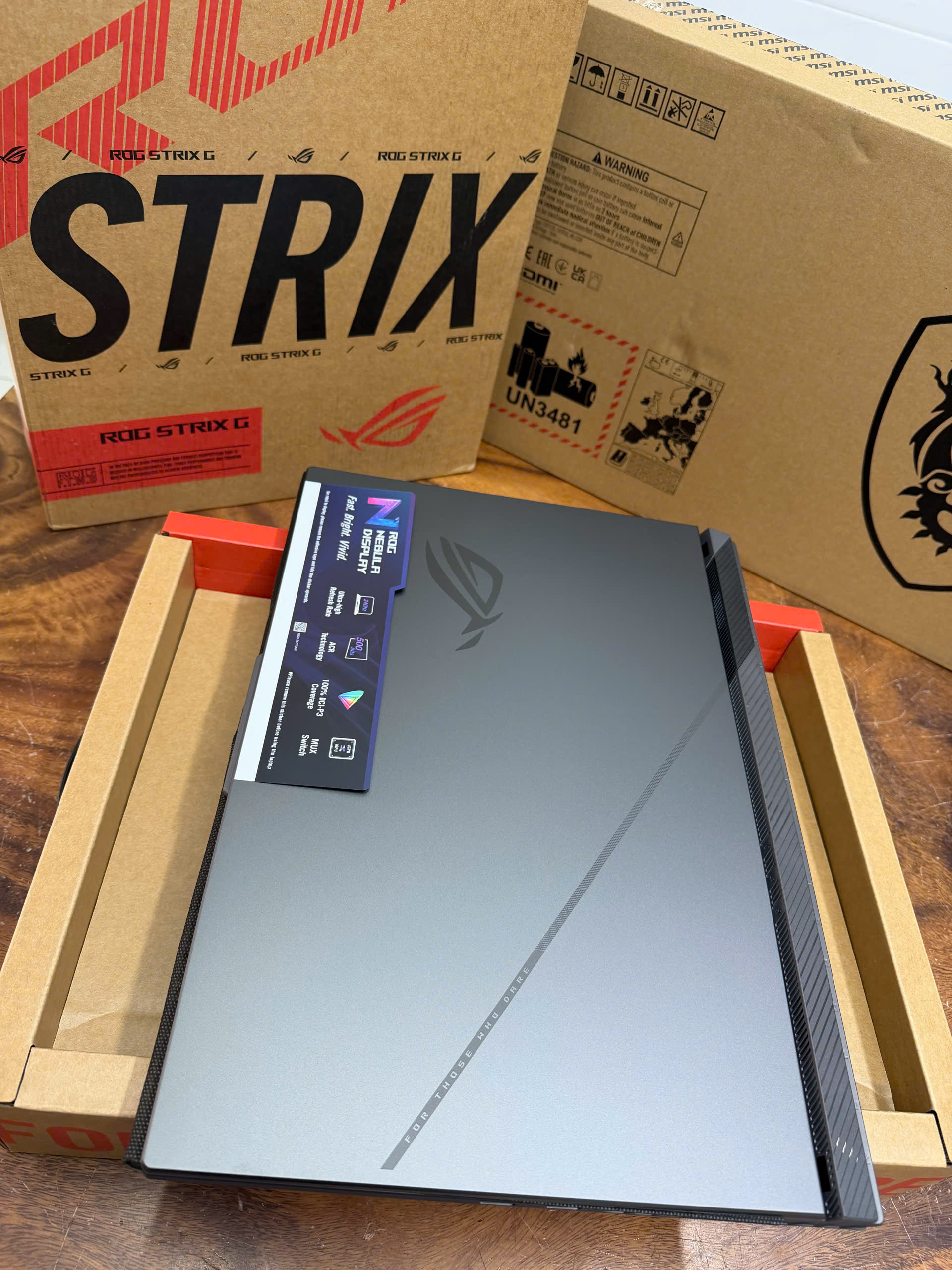 Asus Rog G18 G814 (6)