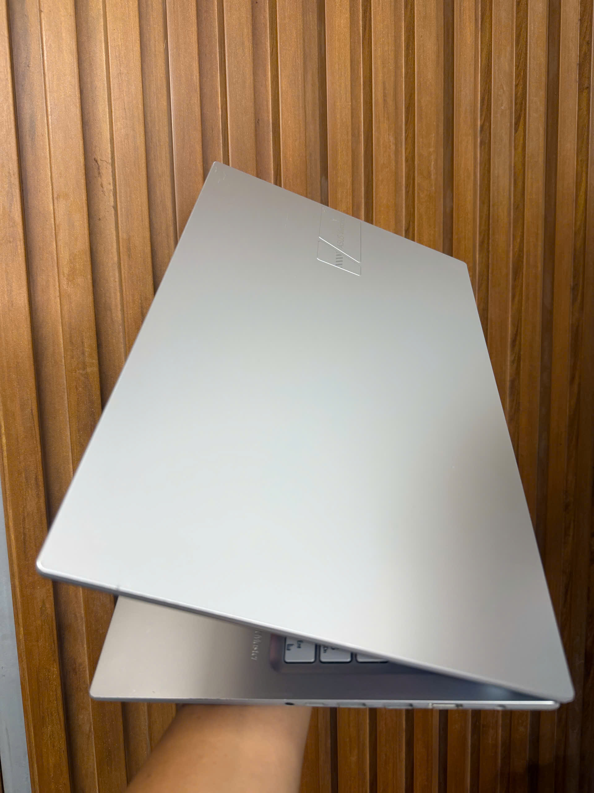 Asus Vivobook X1504za (1)
