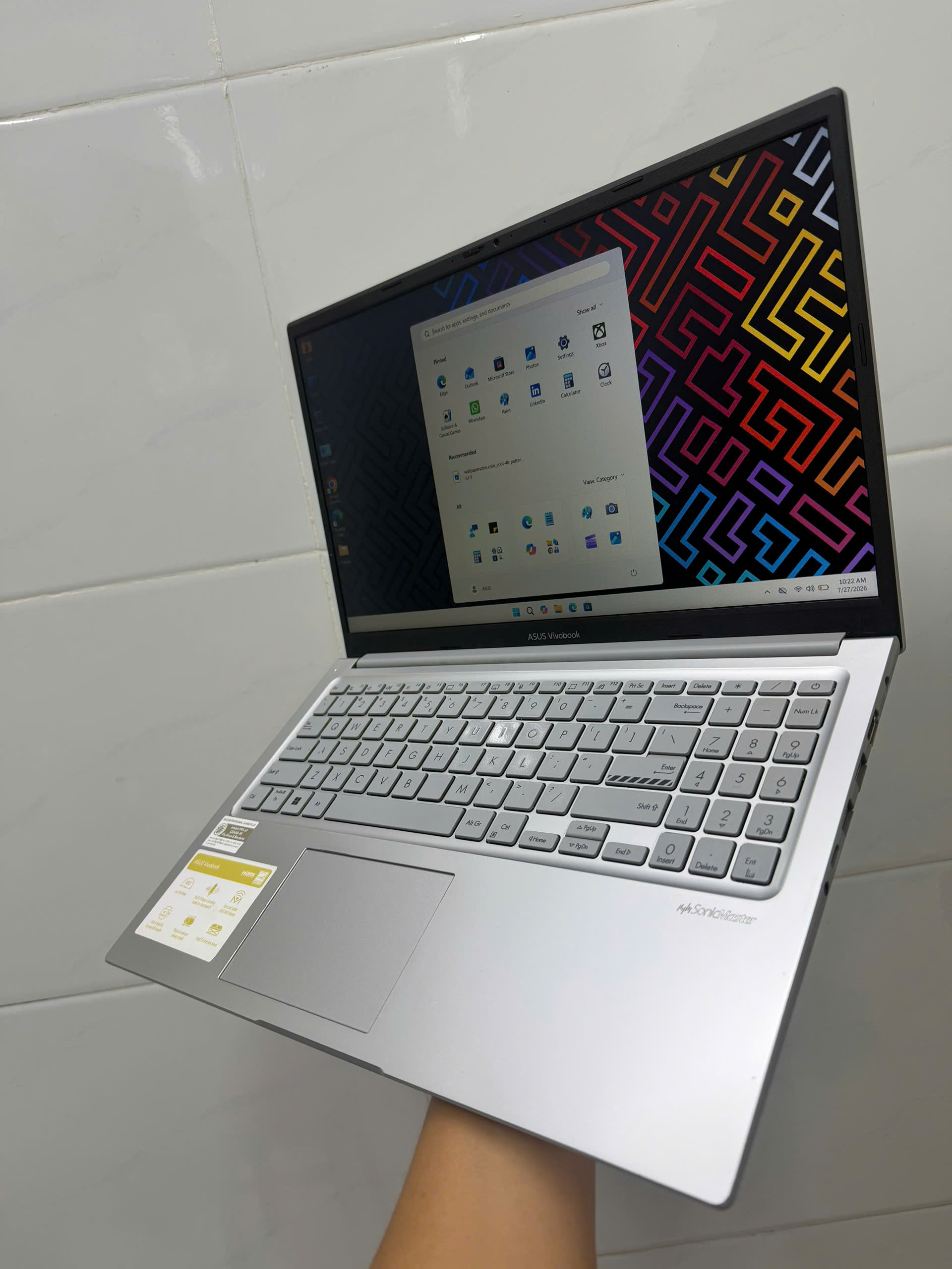 Asus Vivobook X1504za (4)