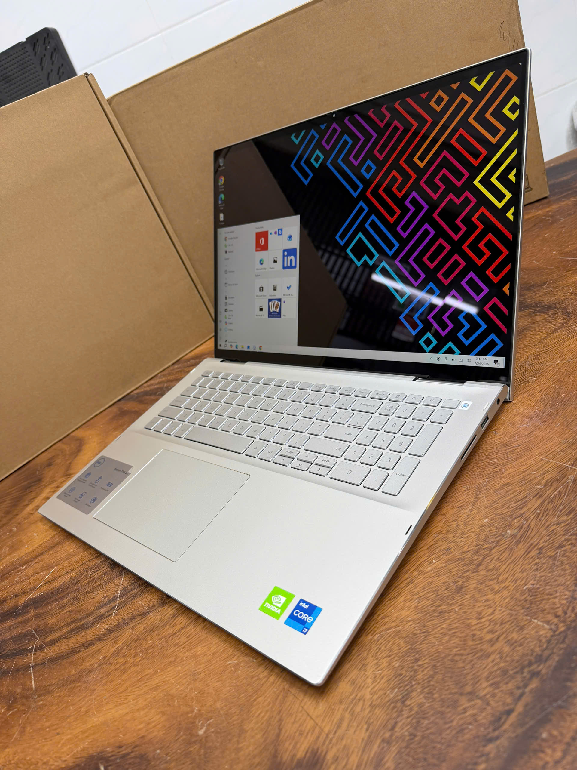 Dell Inspiron 7706 2in1 (6)