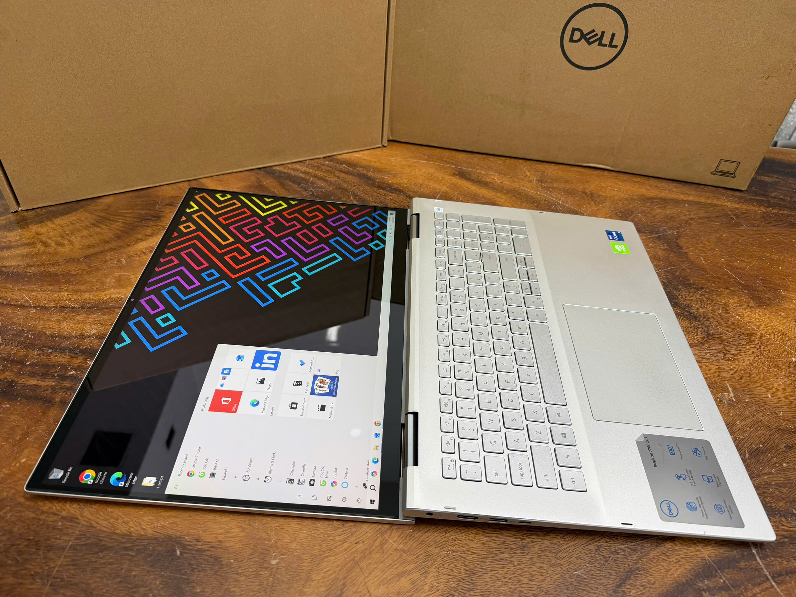 Dell Inspiron 7706 2in1 (7)