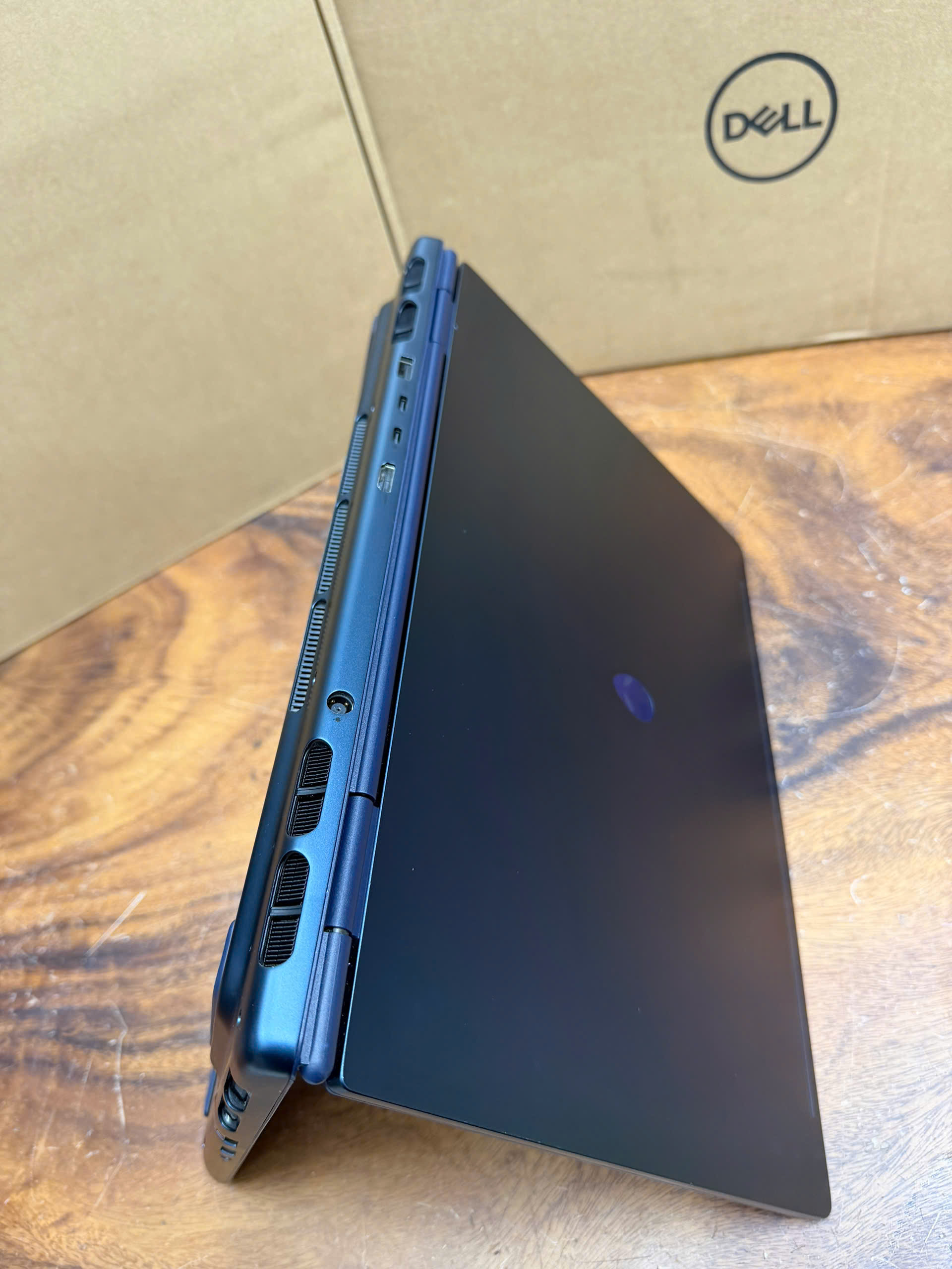 Dell Alienware X16 Rtx 5070 (3)