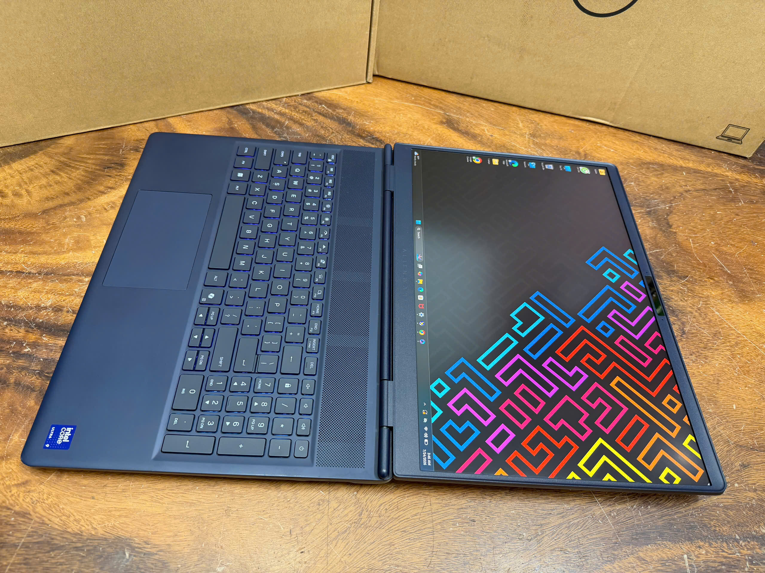 Dell Alienware X16 Rtx 5070 (7)