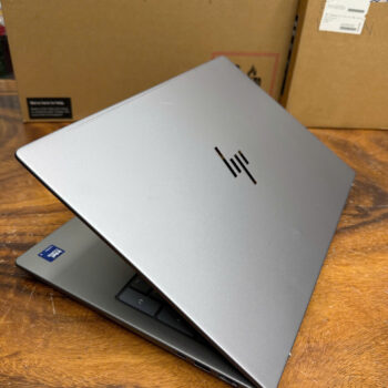 HP ZBook 8 G1i 16 inch, ultra 7 265H, 32G, ssd 1T, Arc graphics.