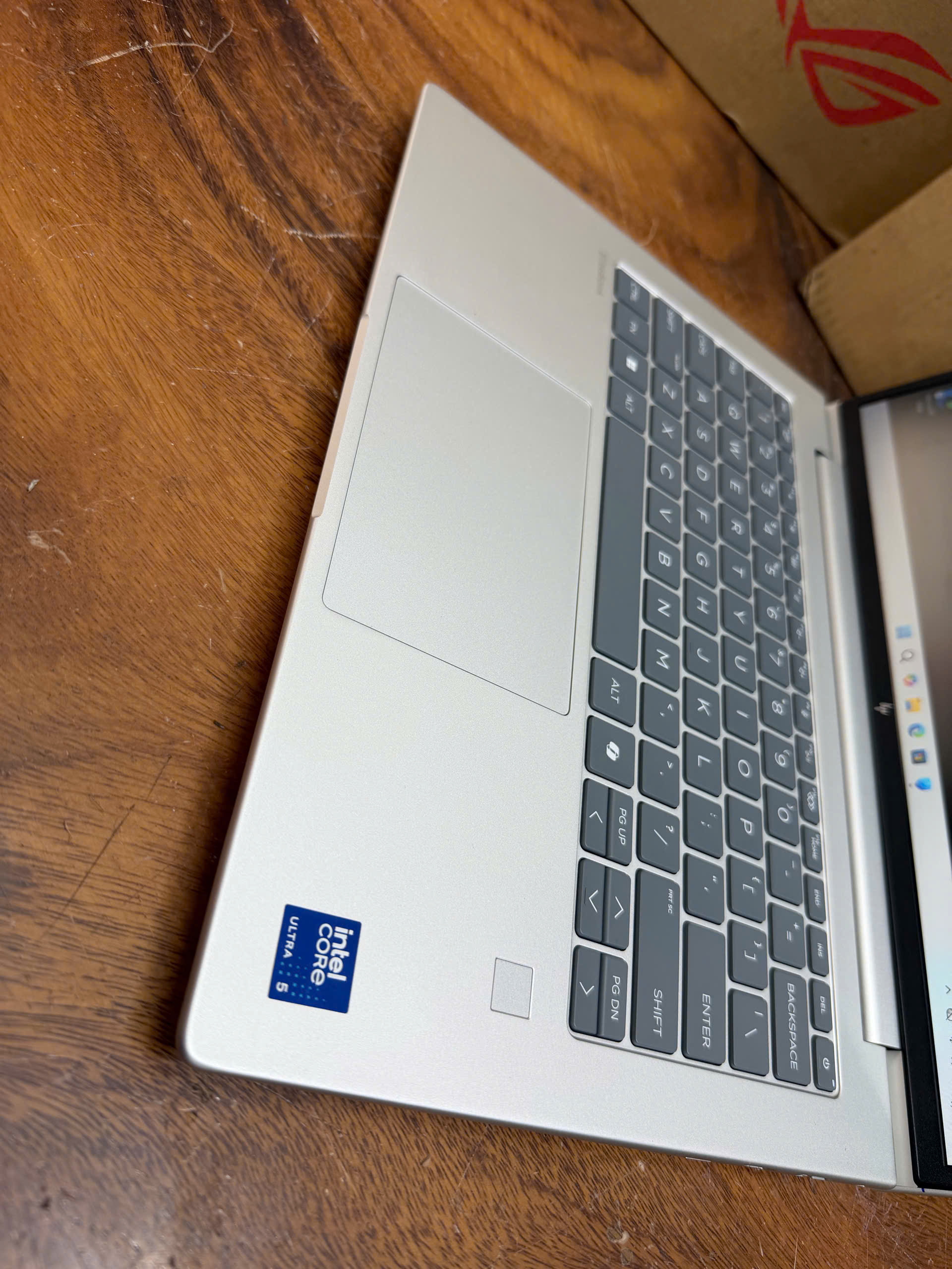 Hp Elitebook 6 G1i 14 (4)