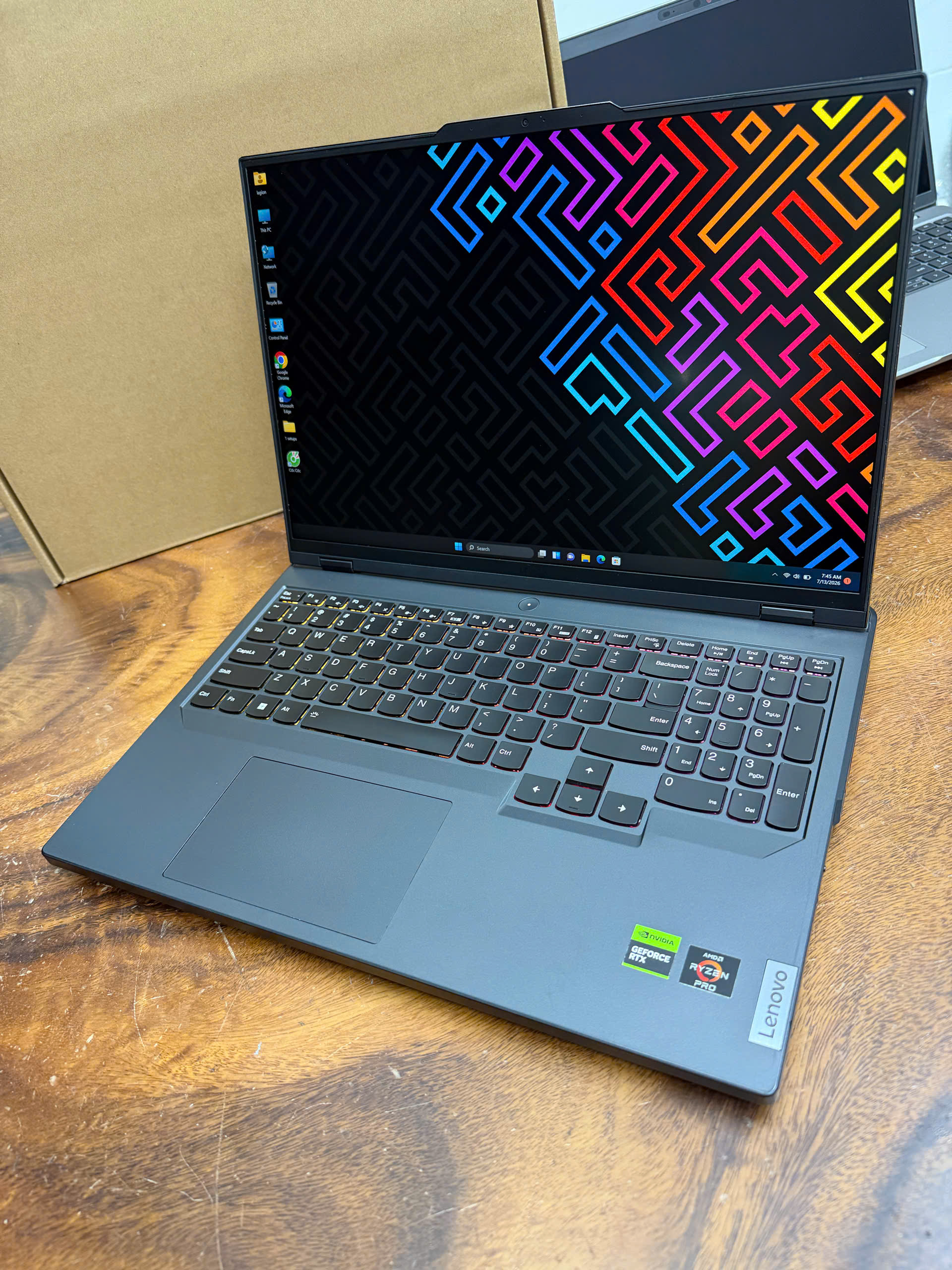 Lenovo Legion 5 Pro 16arx8 (3)