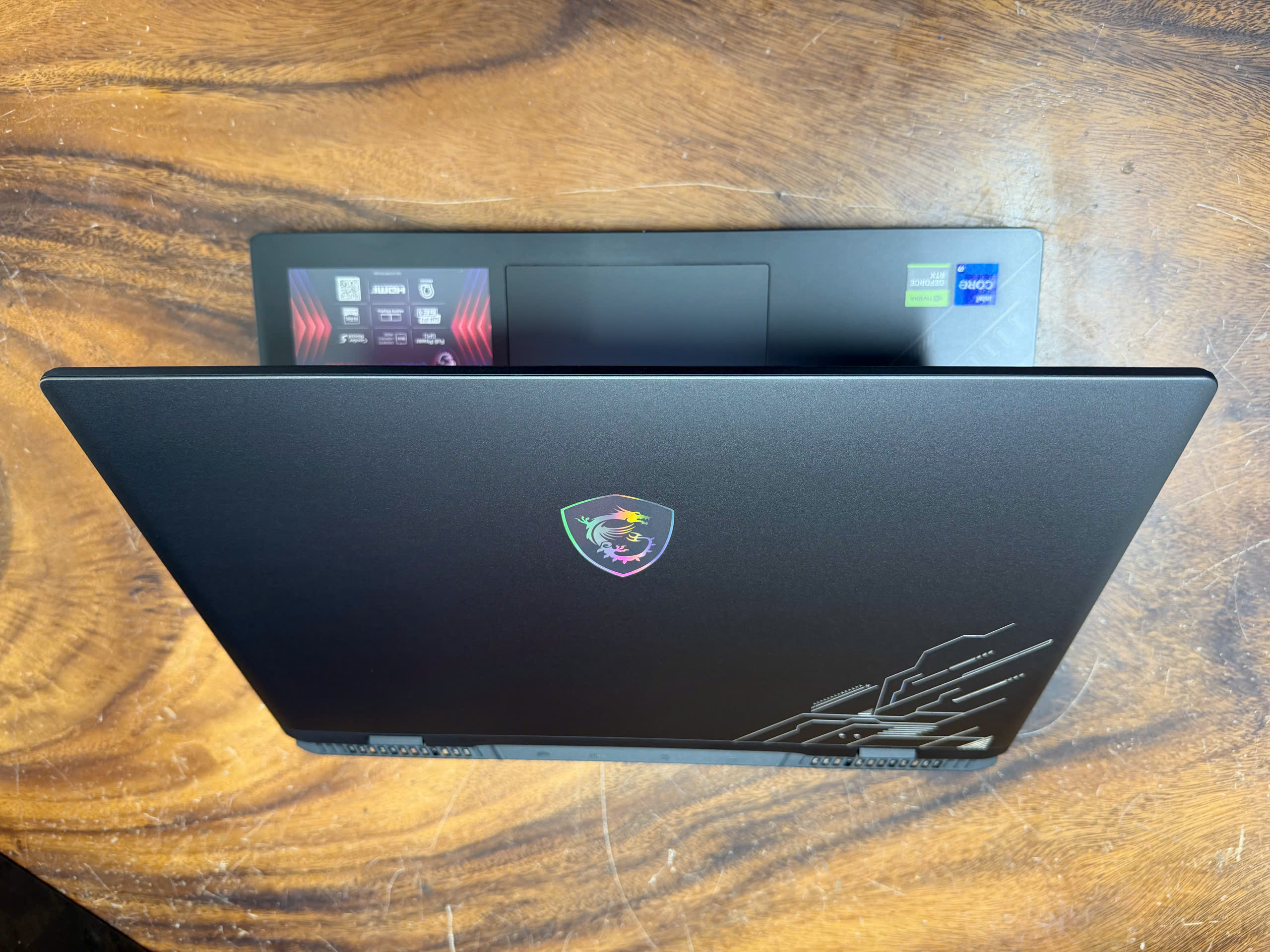 Msi Crosshair 16 Hx (10)