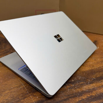 Microsoft Surface laptop 7 for Business 13.8in, ultra 7 268V, 32G, 256G, 99%