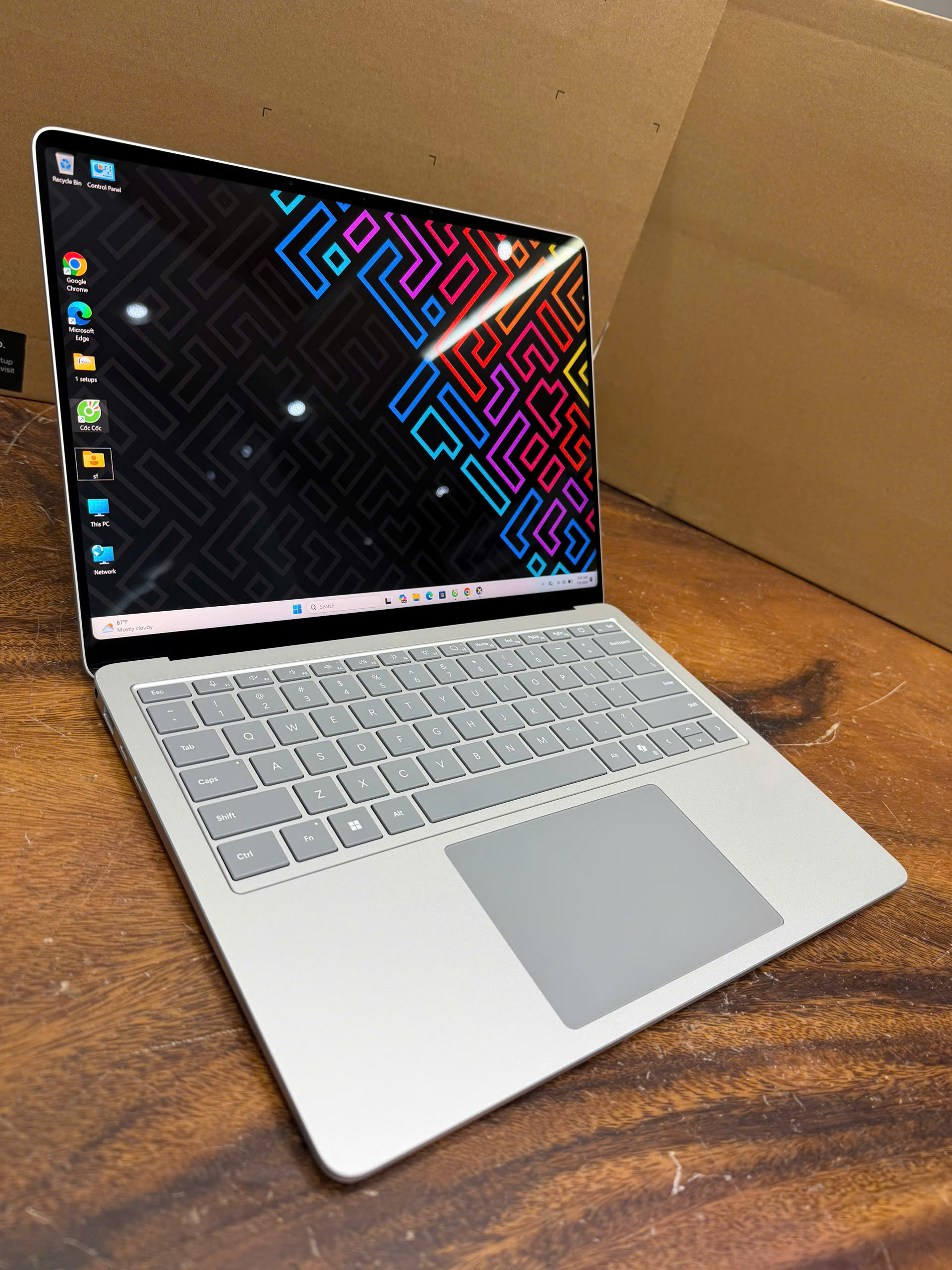 Microsoft Surface Laptop 7 For Business 13 (3)