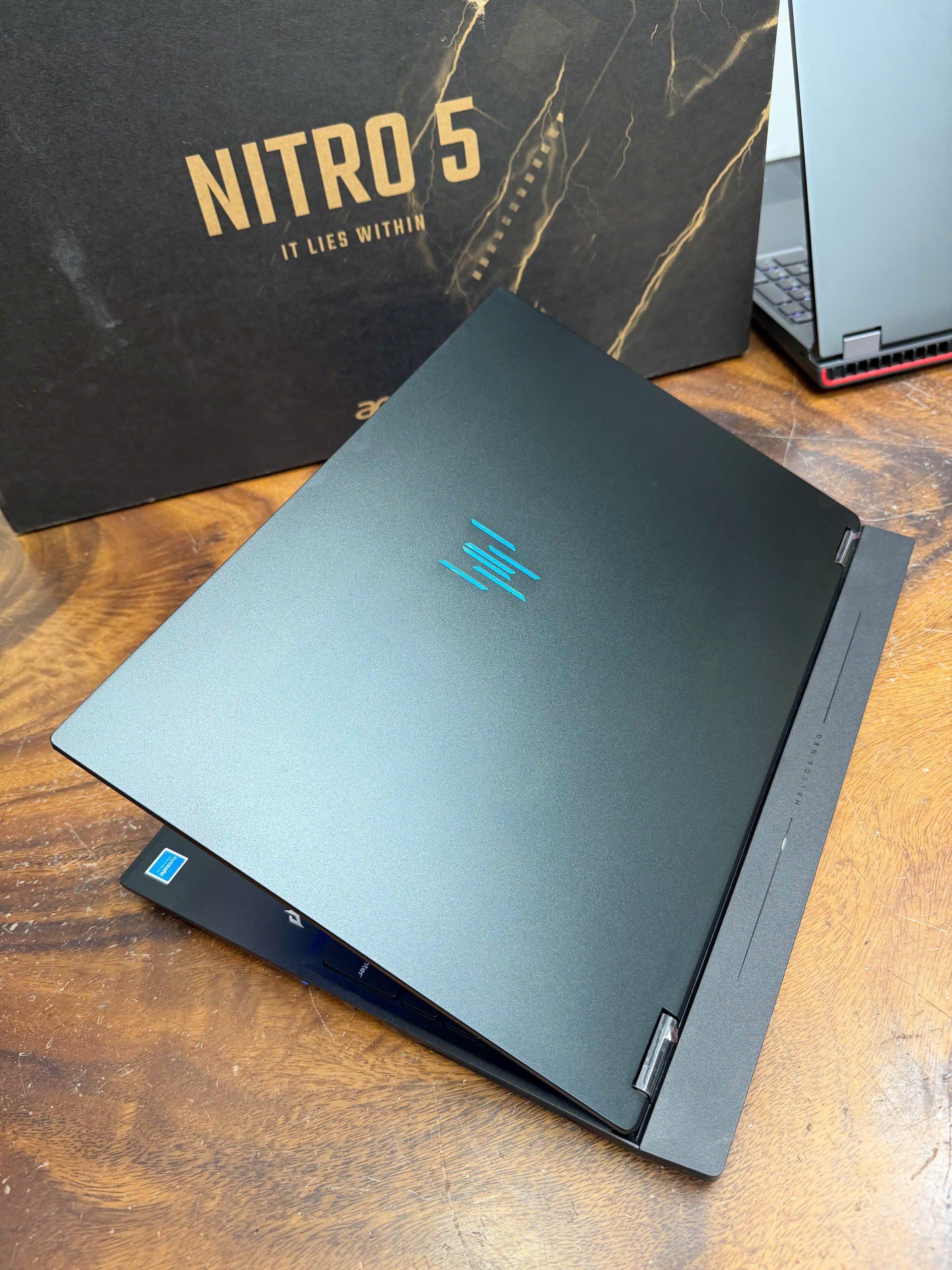 Predator Helios Neo 16s Ai (6)