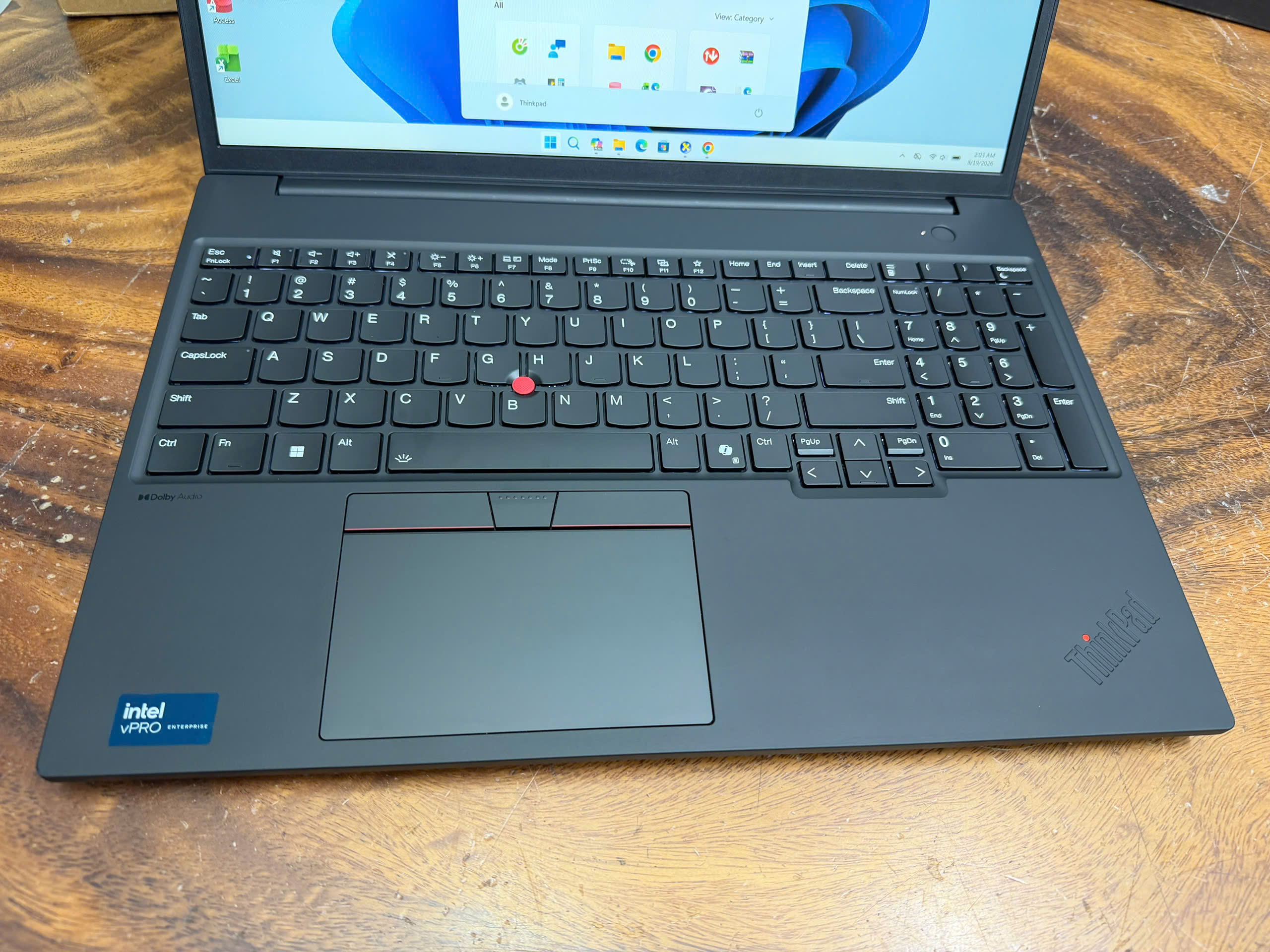 Thinkpad P16s Gen 3 (6)