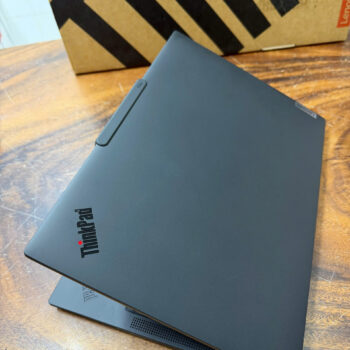 Thinkpad P14s Gen 6, Ryzen AI 7 PRO 350, 16G, 512G, vga AMD 860M, 14in FHD+ touch.