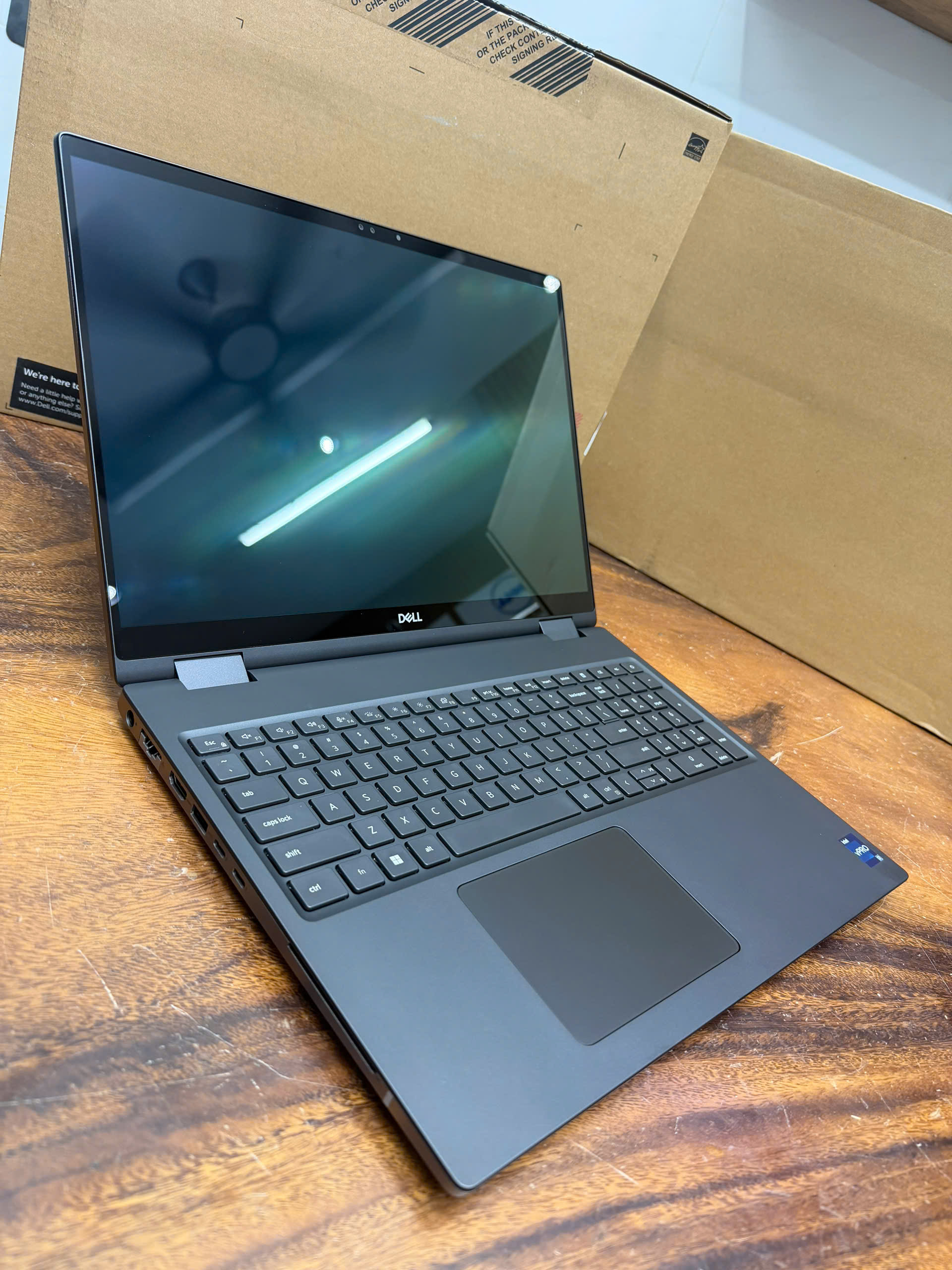 Dell Precision 7670 Oled (1)