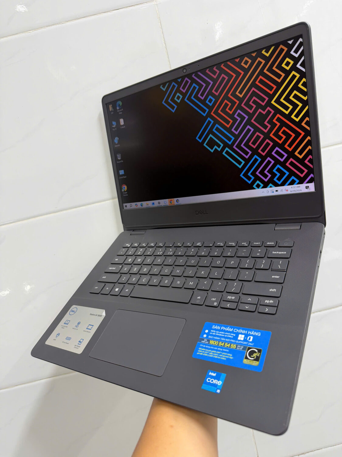 Dell Vostro V3400 I5 (5)