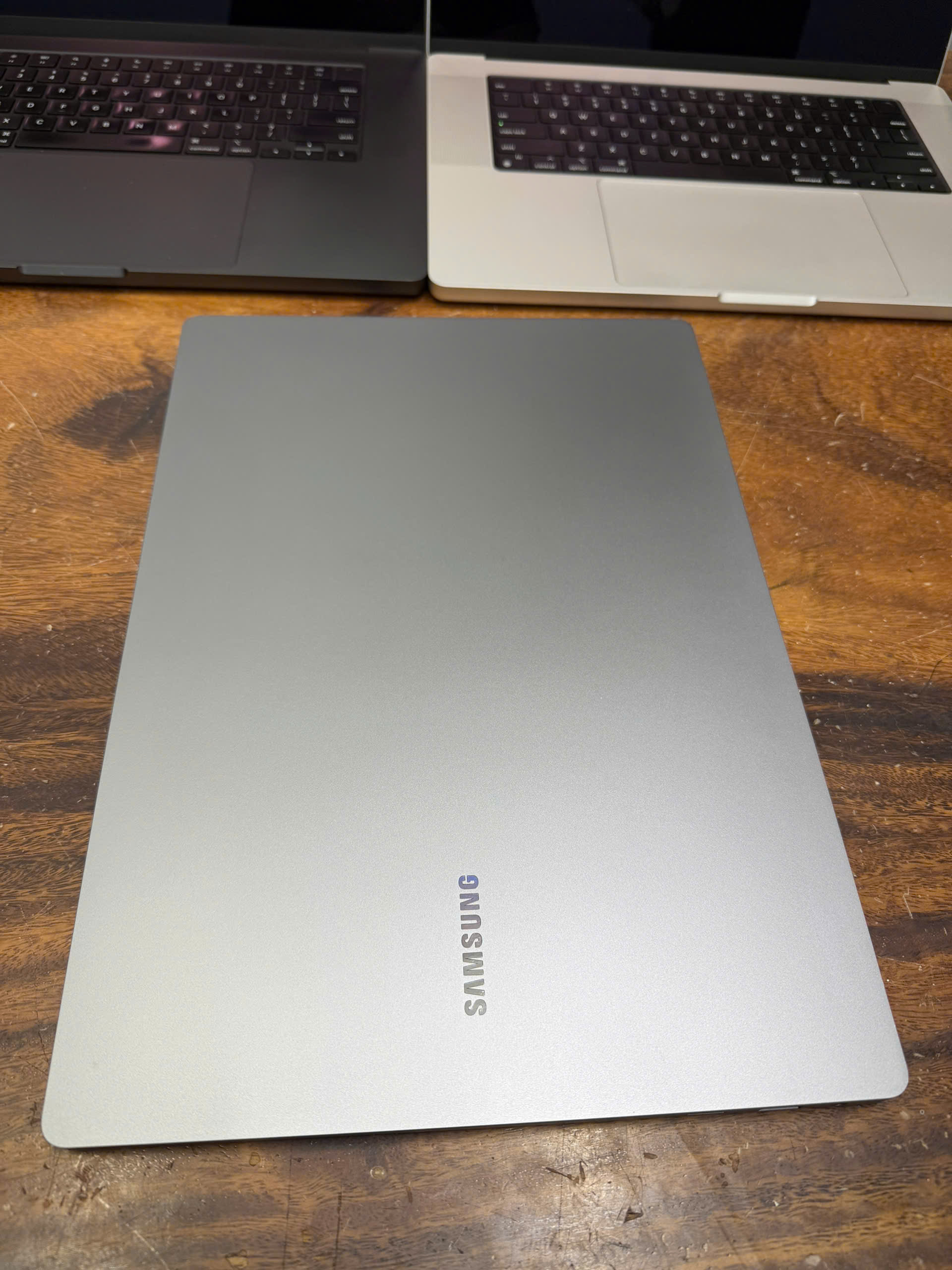Samsung Galaxybook 5 Pro Np960xha (2)