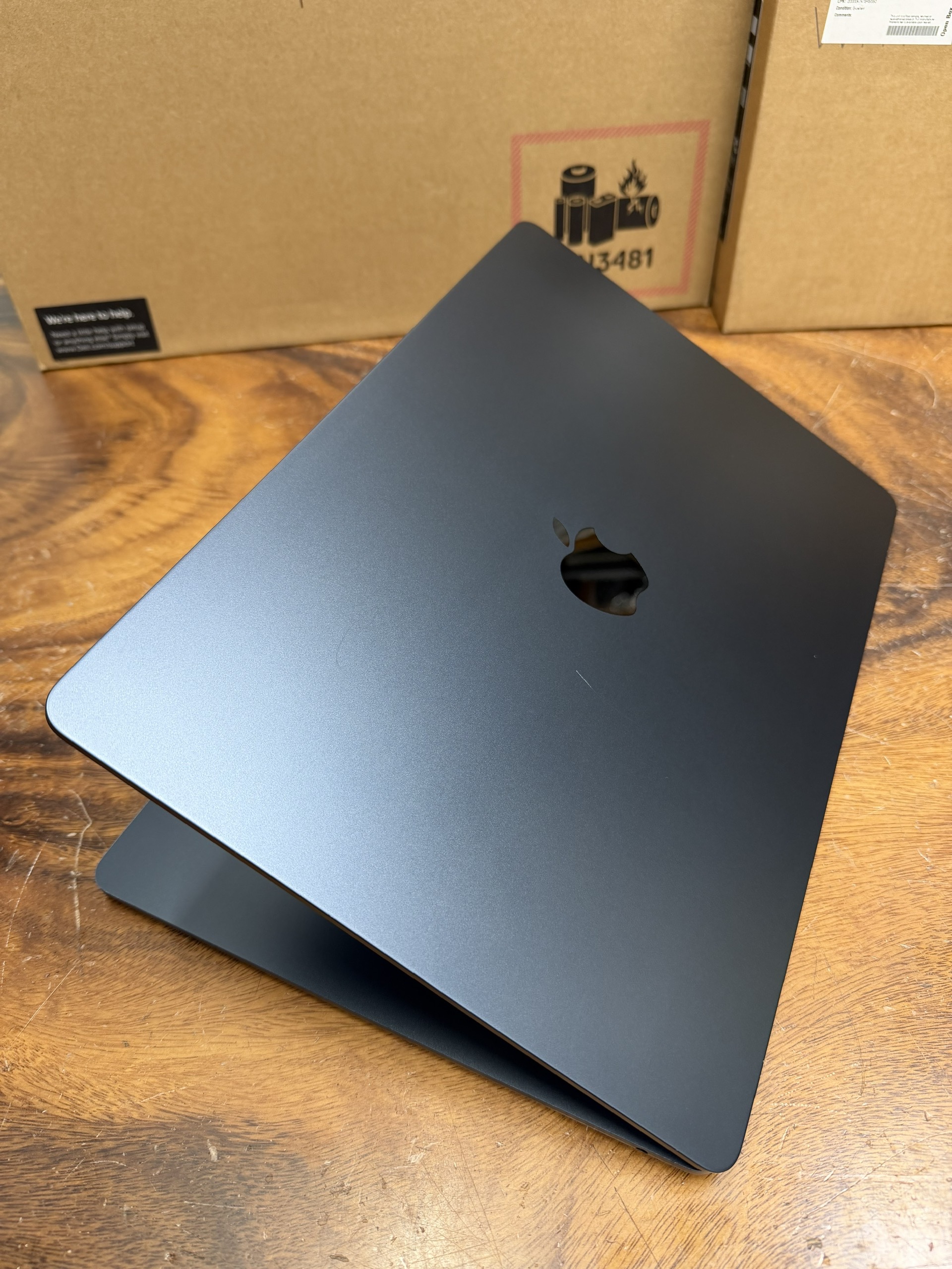 Macbook Air 15 M3 (3)