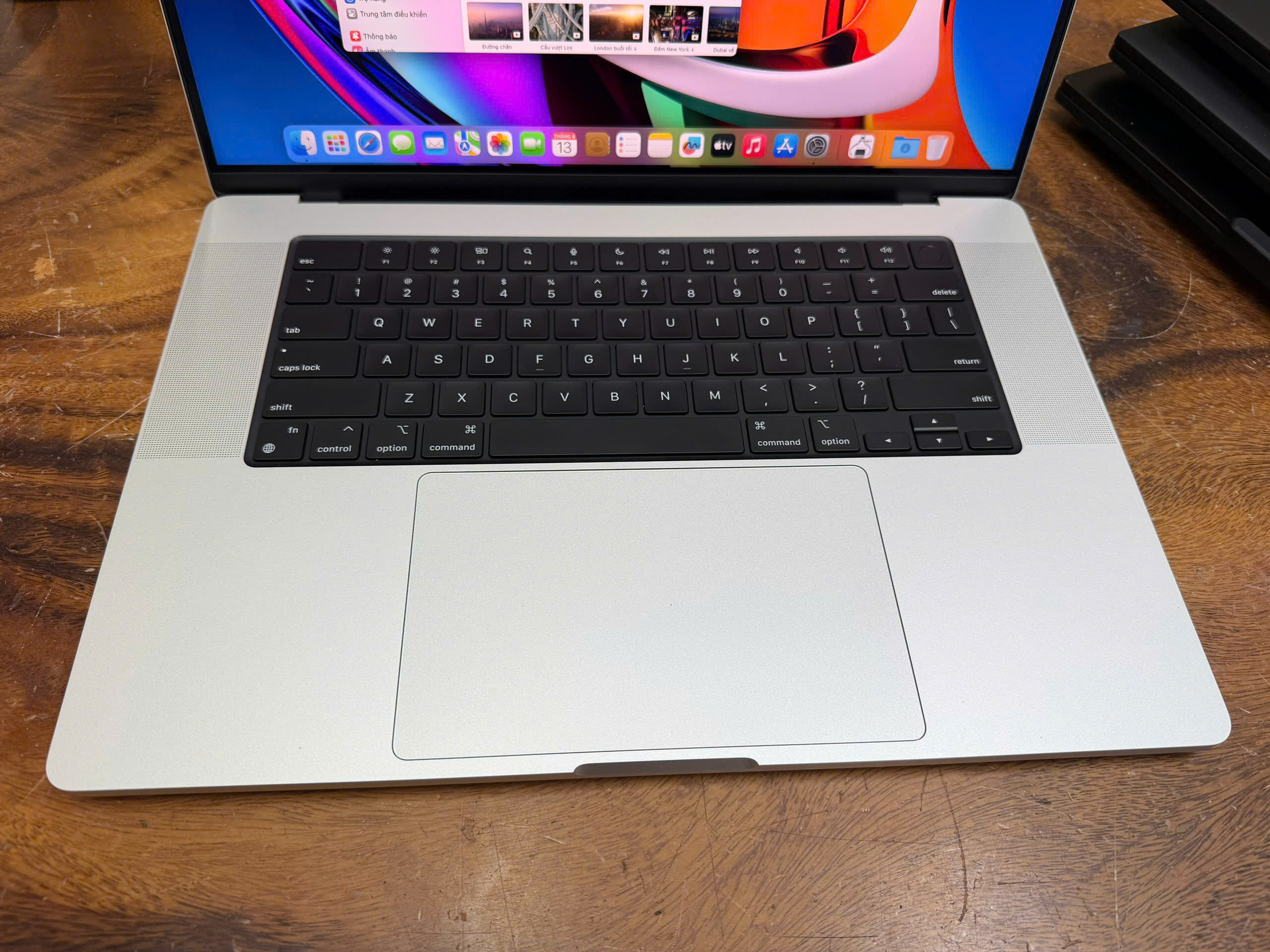 Macbook Pro 16 M4 Max (11)