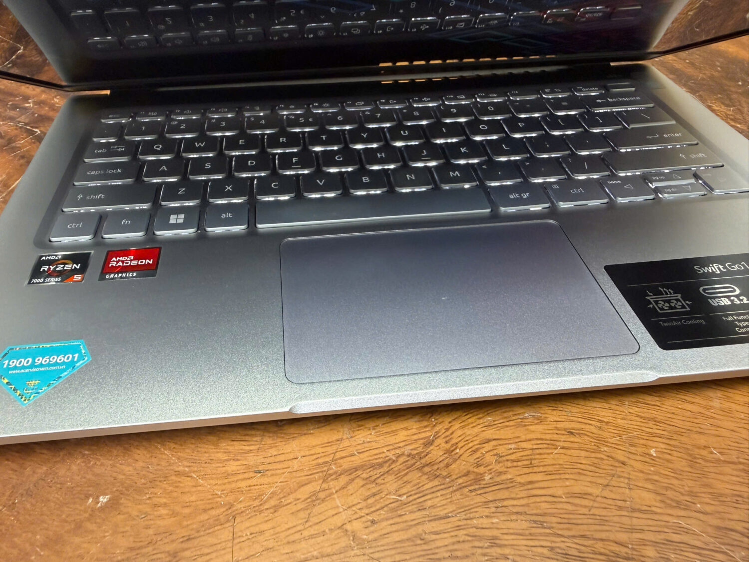 Acer Swift Go 14 (5)