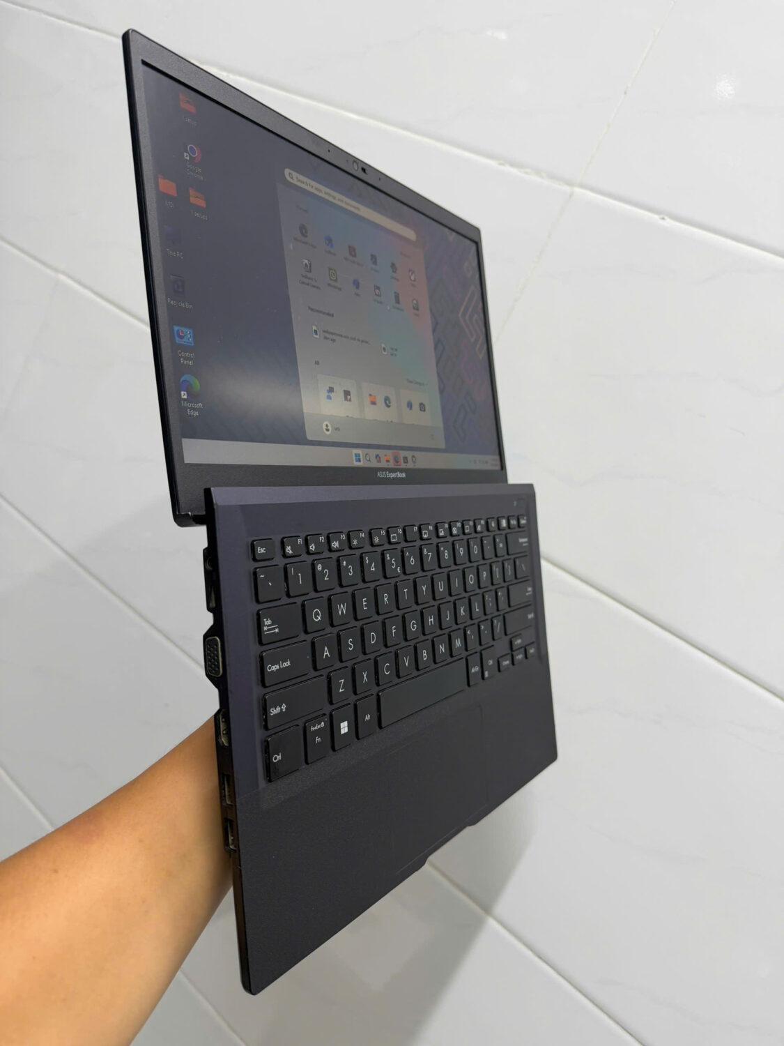 Asus Experbook B1400c (5)