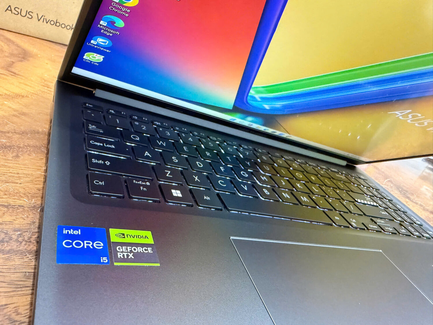 Asus Vivobook K3605v (1)