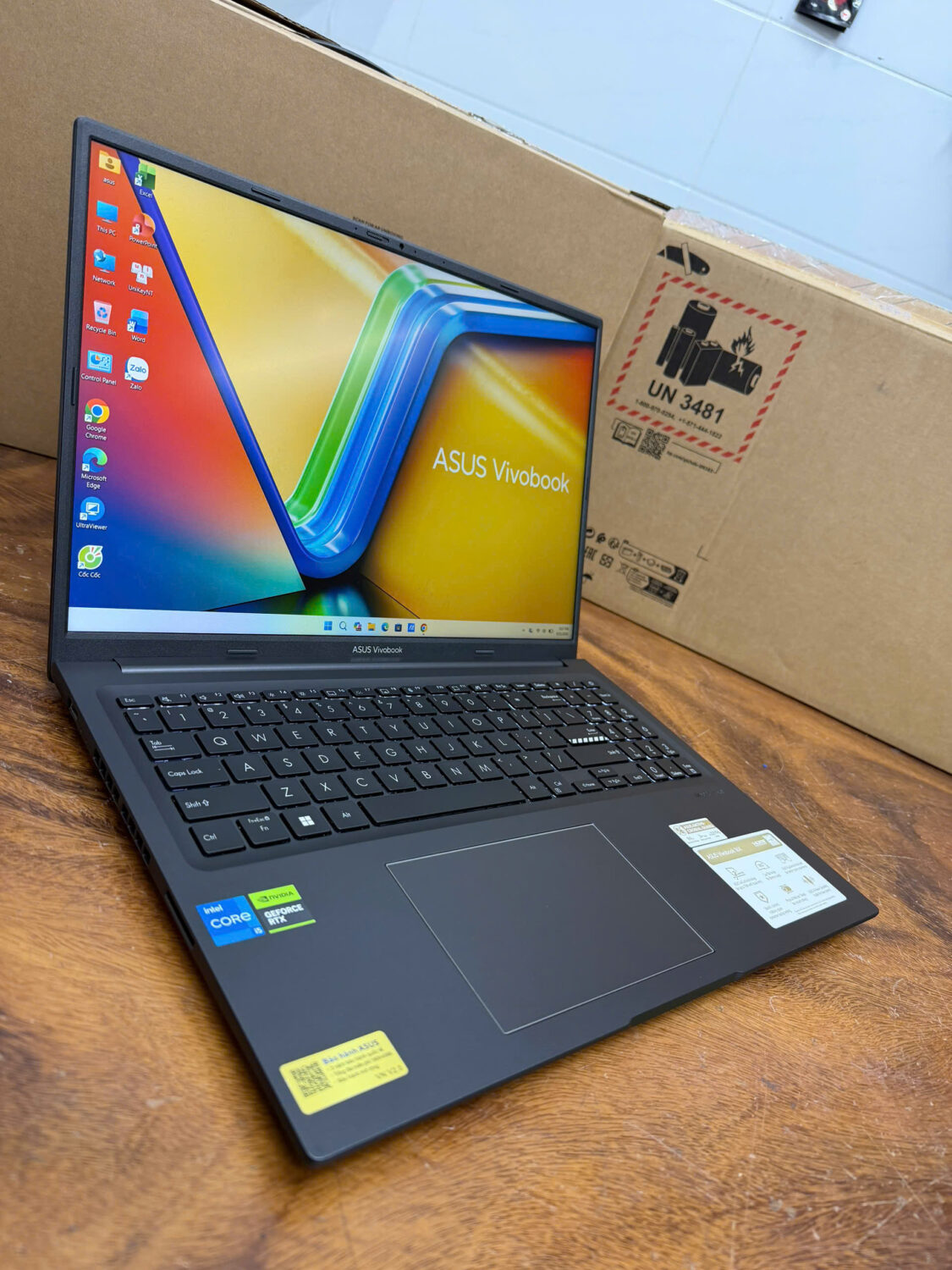 Asus Vivobook K3605v (6)