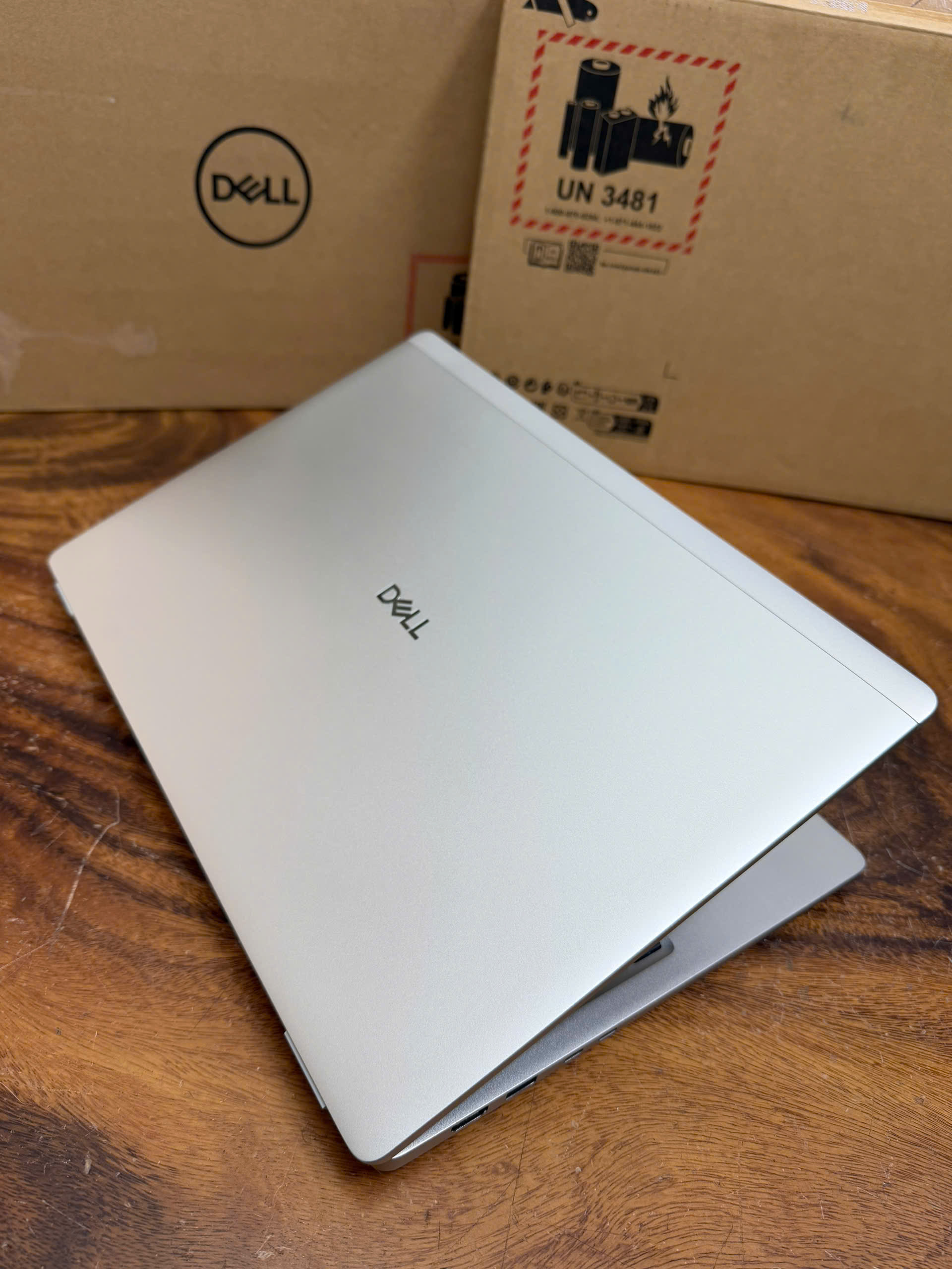 Dell Pro 16 Plus Pb16250 Ultra 7 (6)