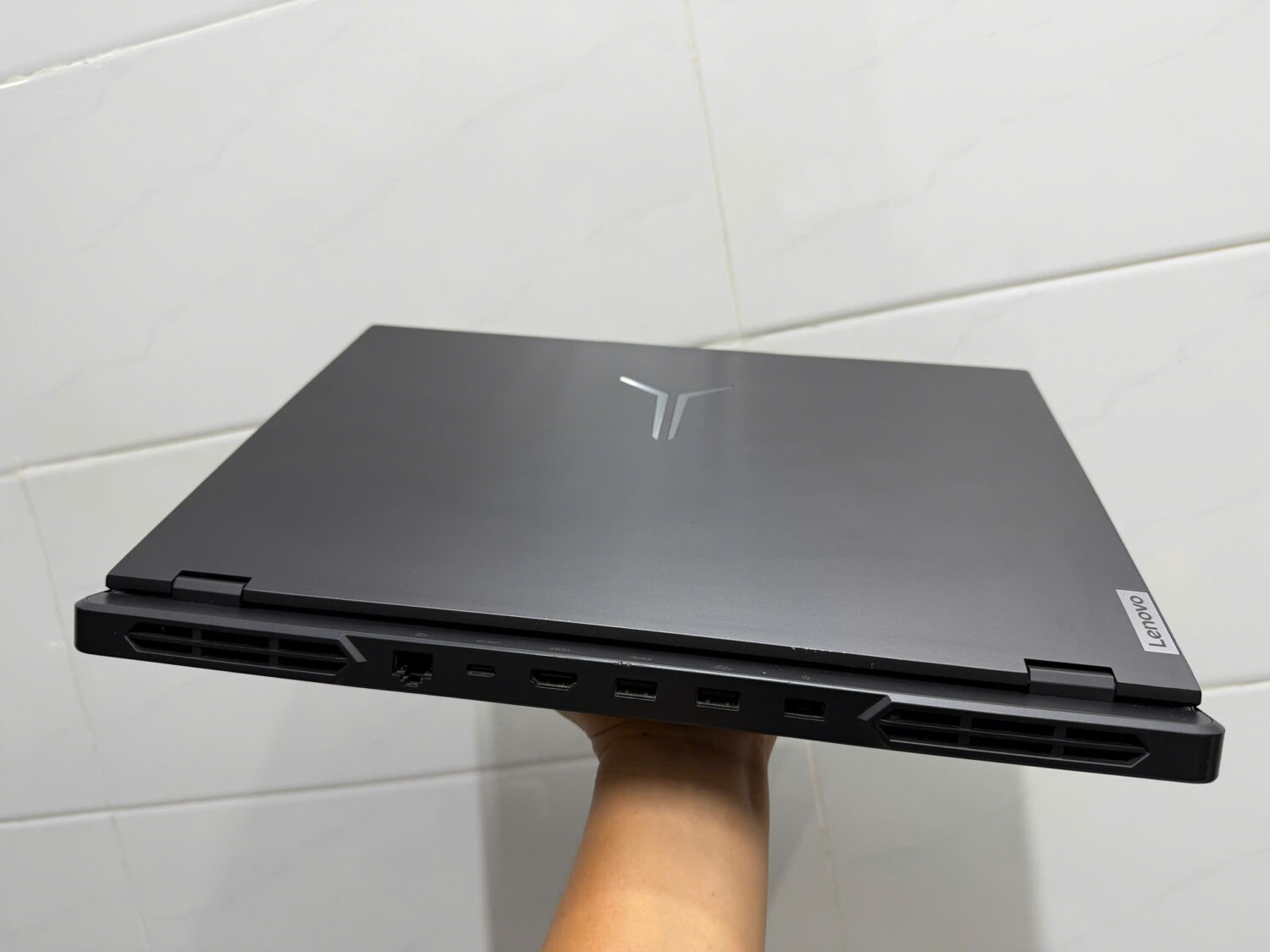 Lenovo Legion 5 Pro 16arx8 (12)