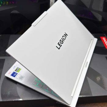 Lenovo Legion 7 16IAX10, Ultra 9 290HX Plus, ram 32G, 1TB, RTX5070 12G, 16in 2.5K OLED