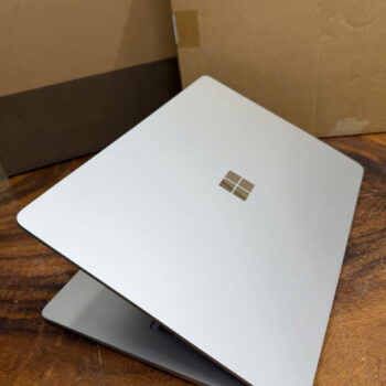 Microsoft Surface laptop 7 for Business 15in, ultra 7 268V, 32G, 512G, like new