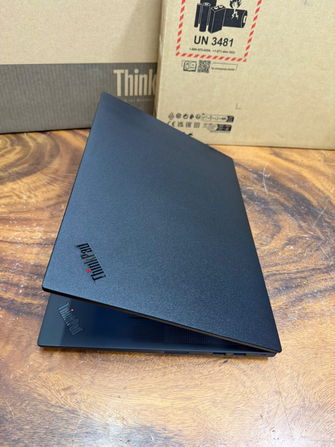 Thinkpad P1 Gen 5 (2)