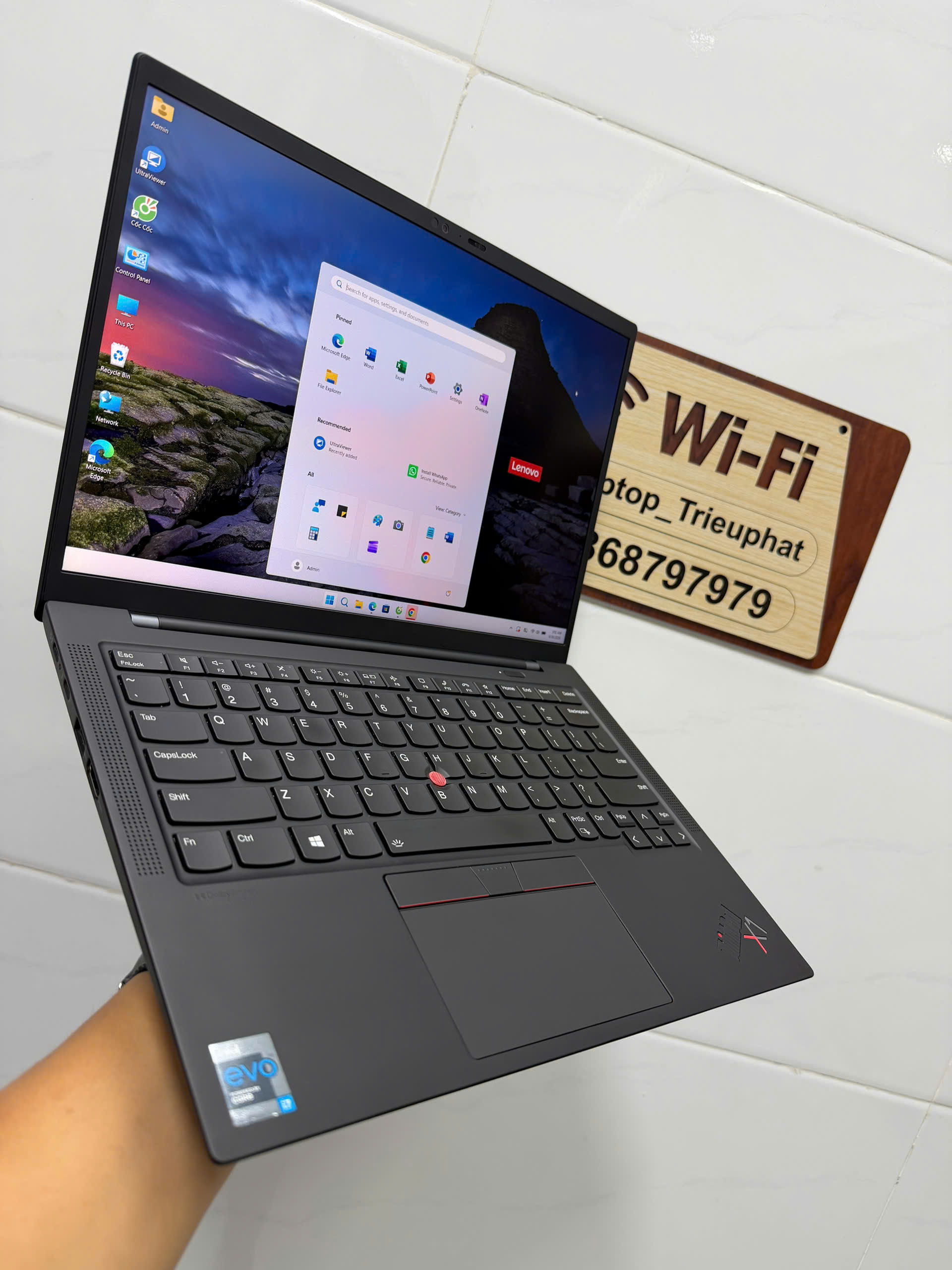 Thinkpad X1 Carbon Gen 9 (4)