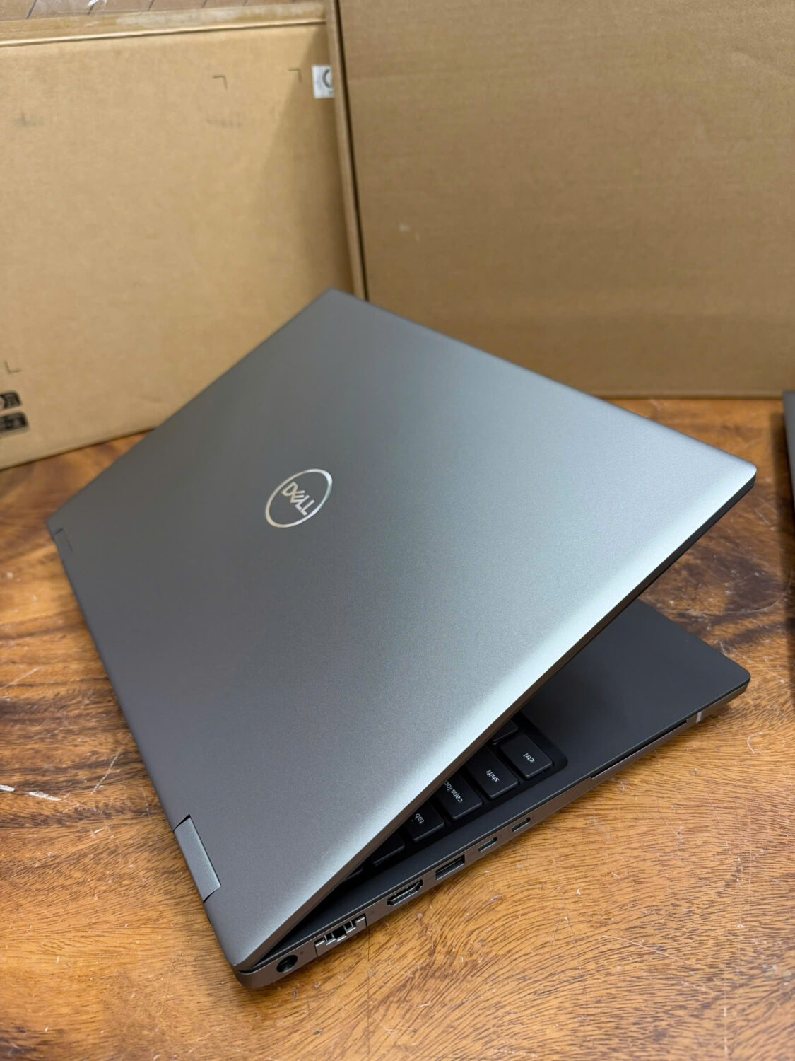 Dell Precision 7680 I9 4k (4)