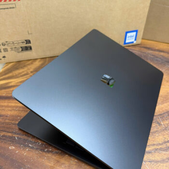 Microsoft Surface Laptop 8 13.8in for Business,  ultra 7 366H, 32G, 1T