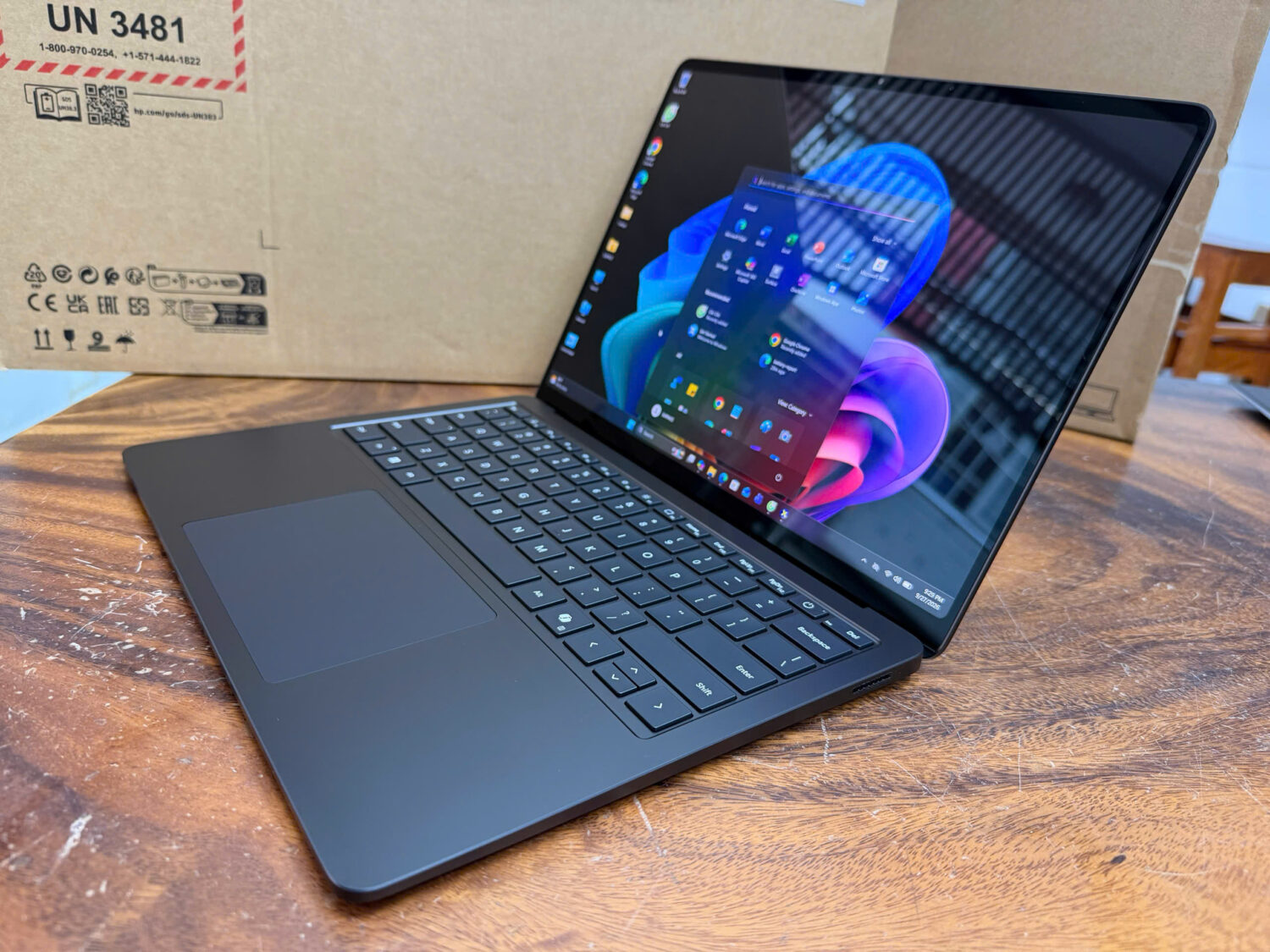 Surface Laptop 8 13 (9)