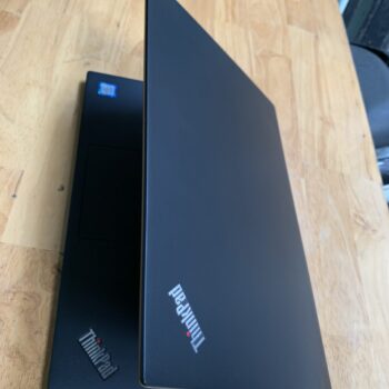 Thinkpad T480s, core i5 8350u, 8G, 256G, 14in FHD