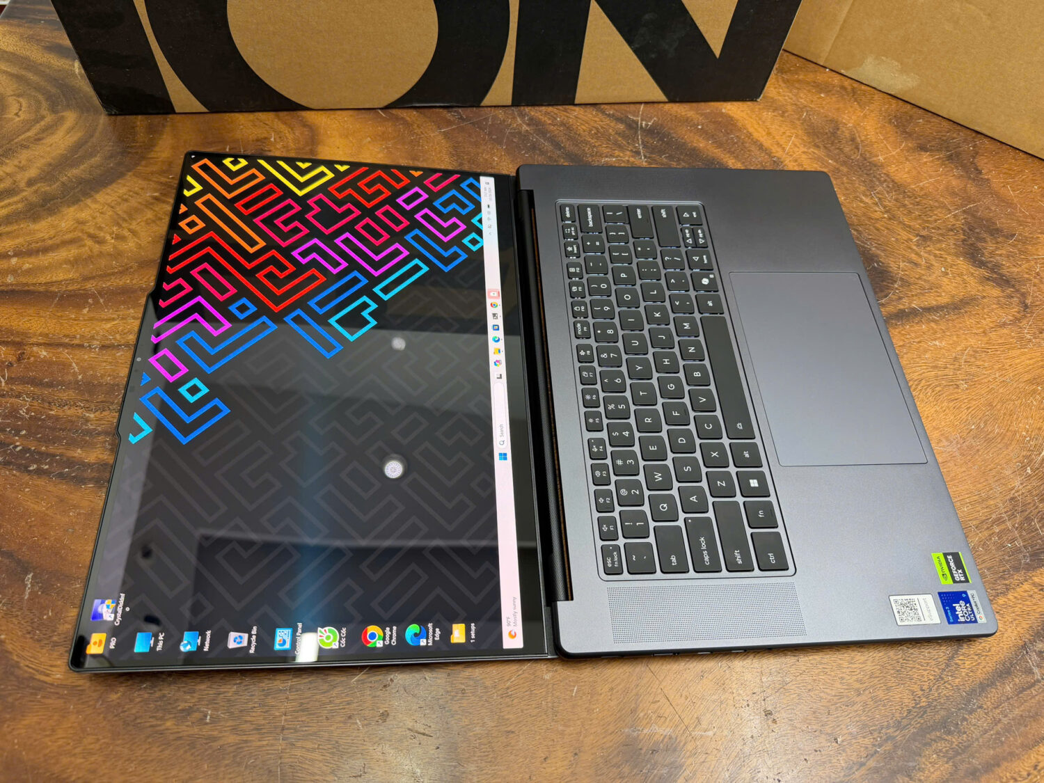 Lenovo Pro 9 (11)