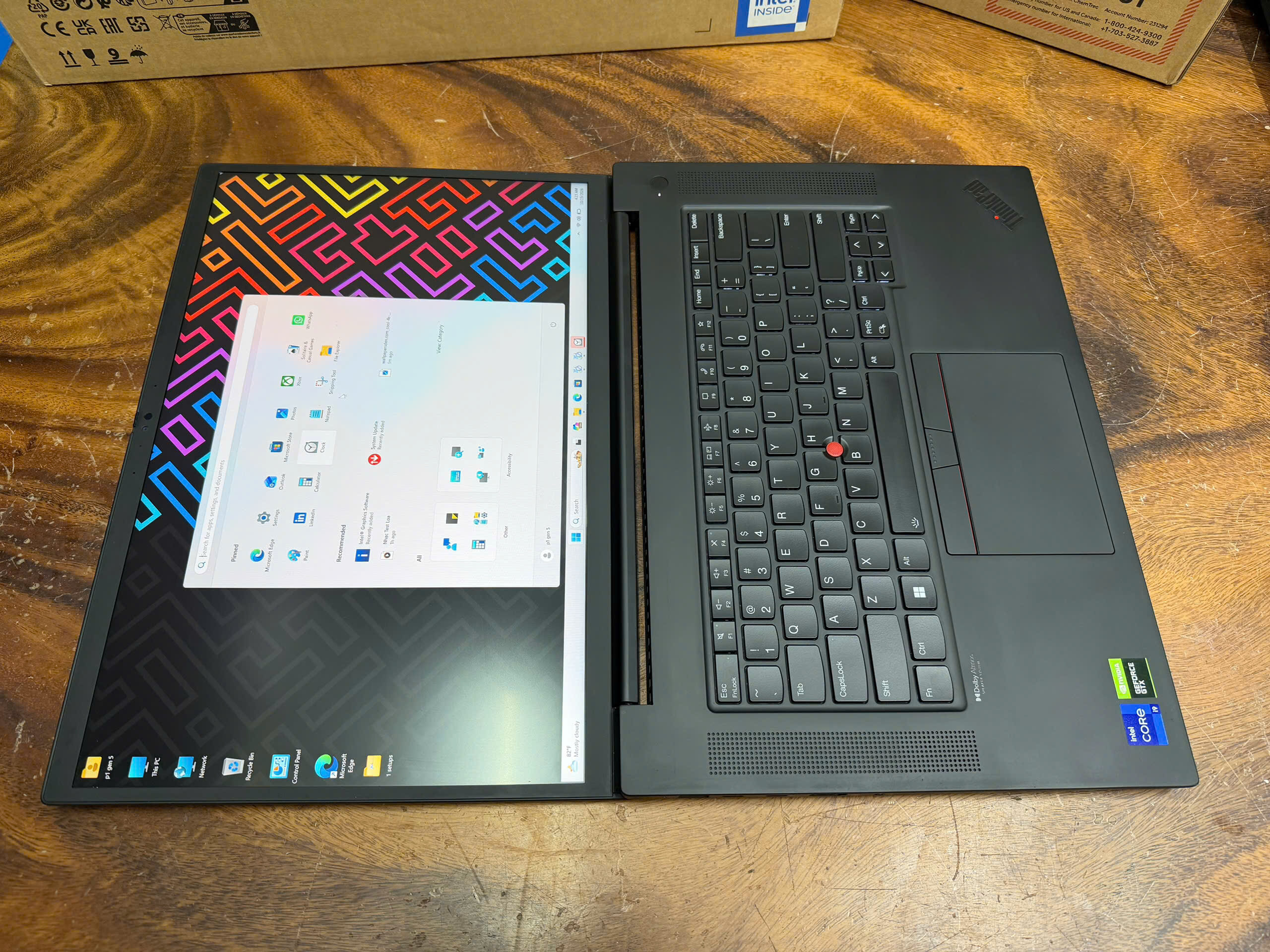 Thinkpad P1 Gen 5 I9 (4)