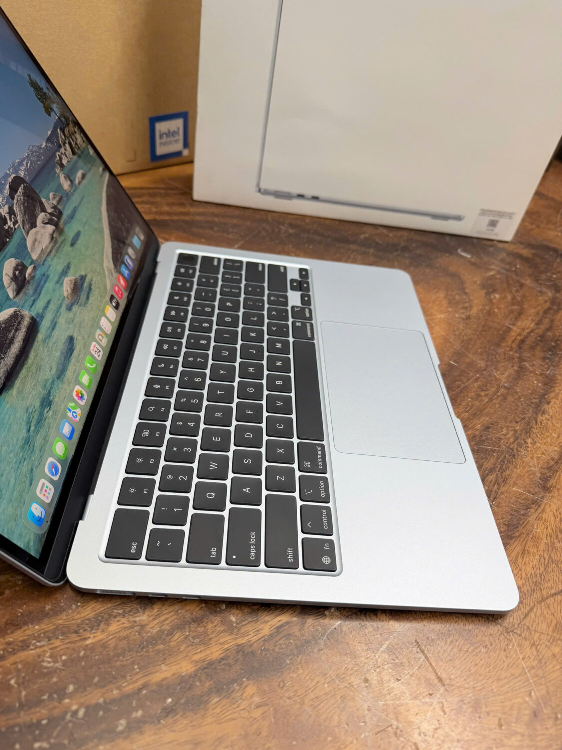 Macbook Air M4 (2)