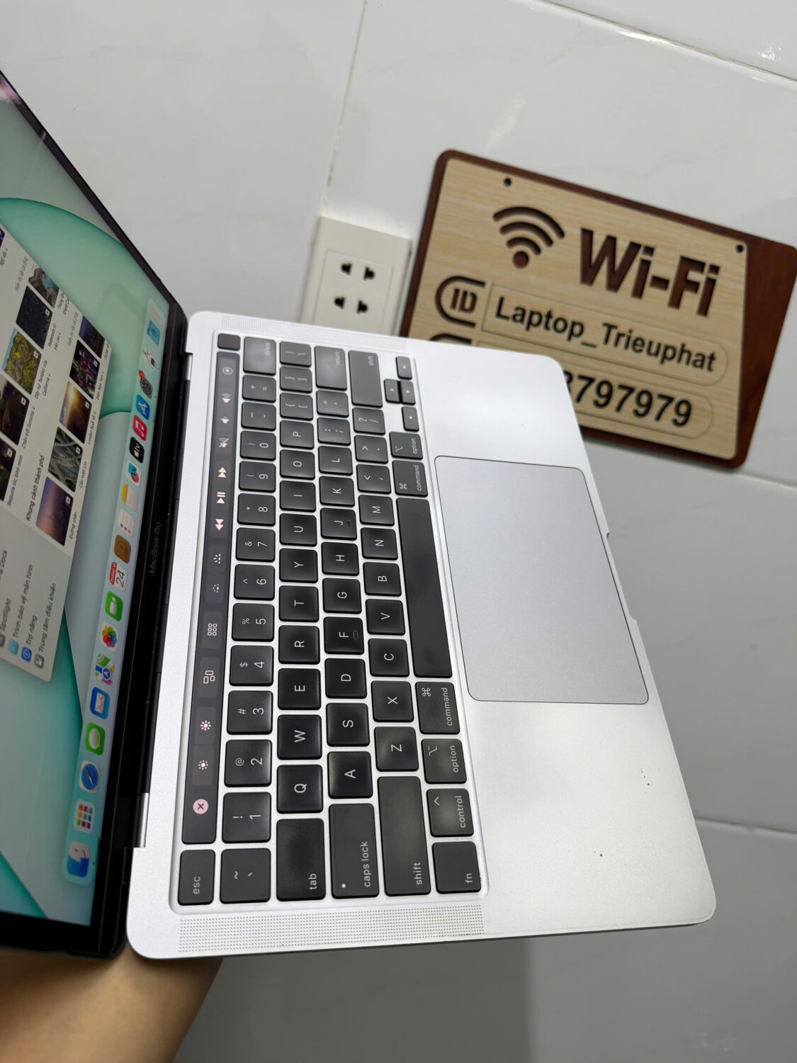 Macbook Pro 13 (1)